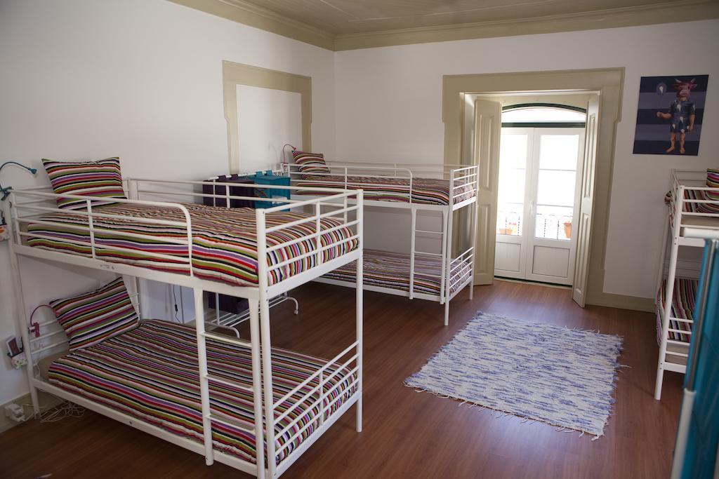 Santarem Hostel Rum bild